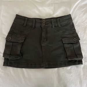 Cargo mini skirt